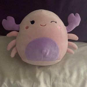 Cosmina the crab squishmallow